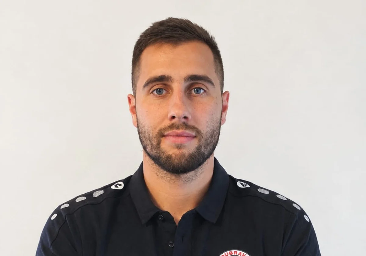 Mihael Pleš, handball coach at Handball Sun camp